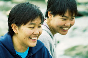 Twin grads Louise (L) and Lydia Teh will use their degrees to better understand marine conservation - photo by Martin Dee